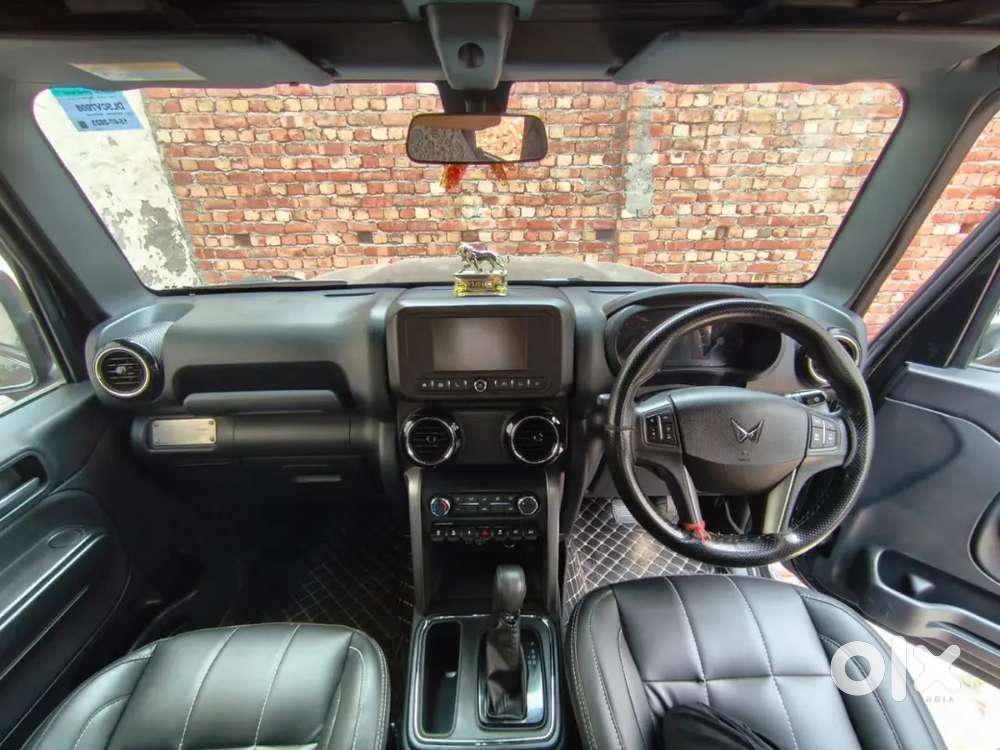 Mahindra Thar Petrol 2023