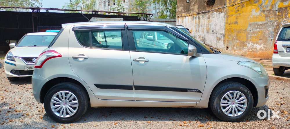Maruti Suzuki Swift 1.2 Vxi (o), 2016, Petrol