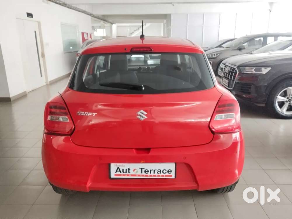 Maruti Suzuki Swift 1.3 ZXI, 2021, Petrol