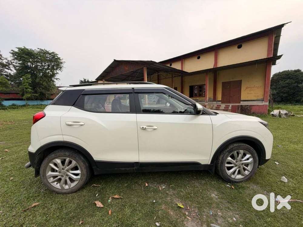 Mahindra Xuv300 W8, 2022, Petrol