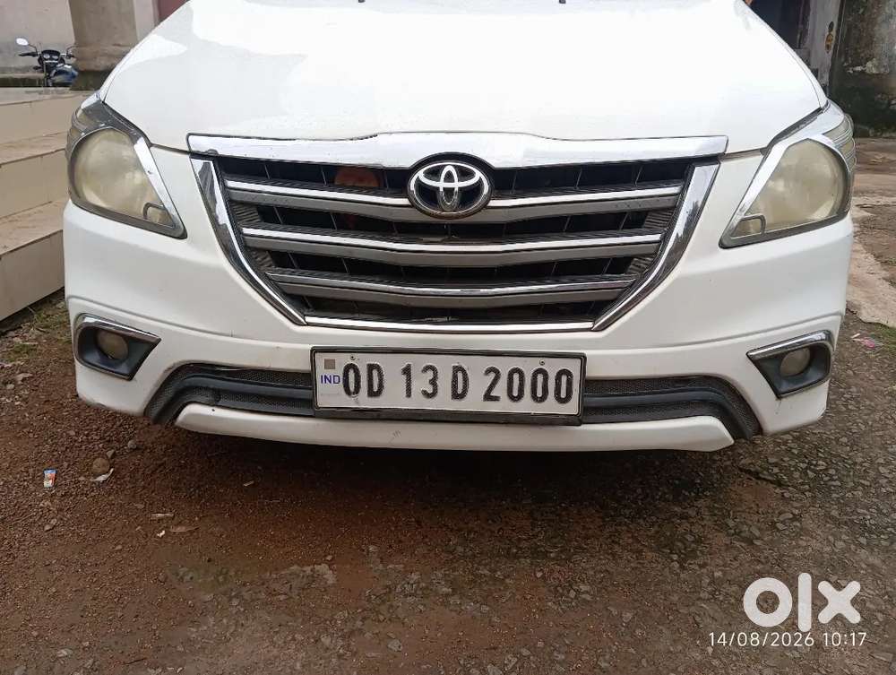 Toyota Innova Hycross 2016 Year