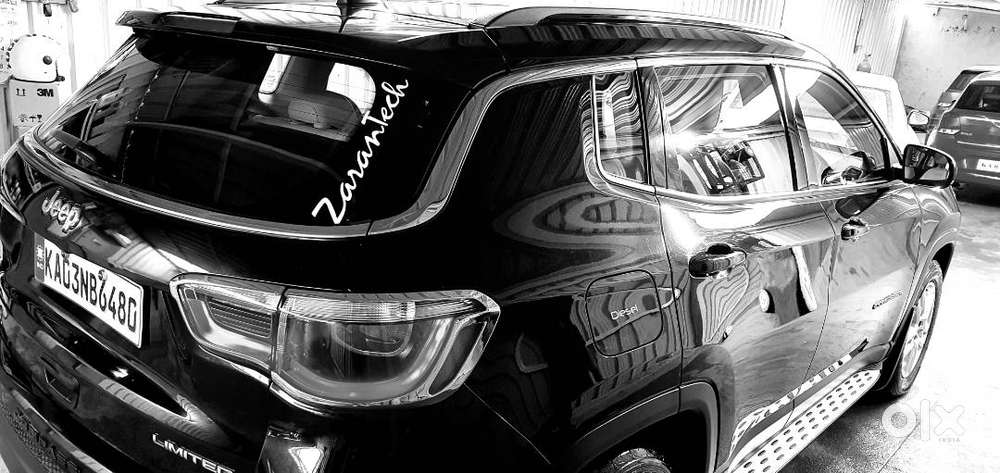Jeep Compass Black Color.