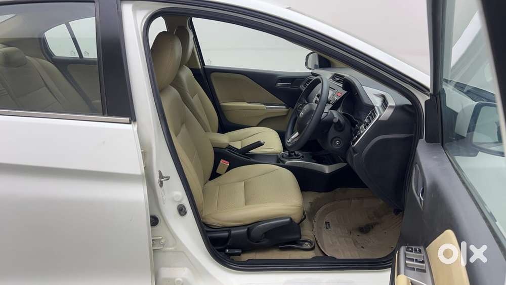 Honda City I-vtec S, 2015, Petrol