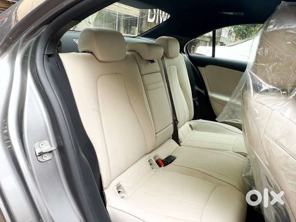 Mercedes-benz A-class Limousine 200, 2026, Petrol