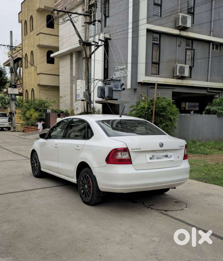 Skoda Rapid 1.5 Tdi At Style, 2016, Diesel