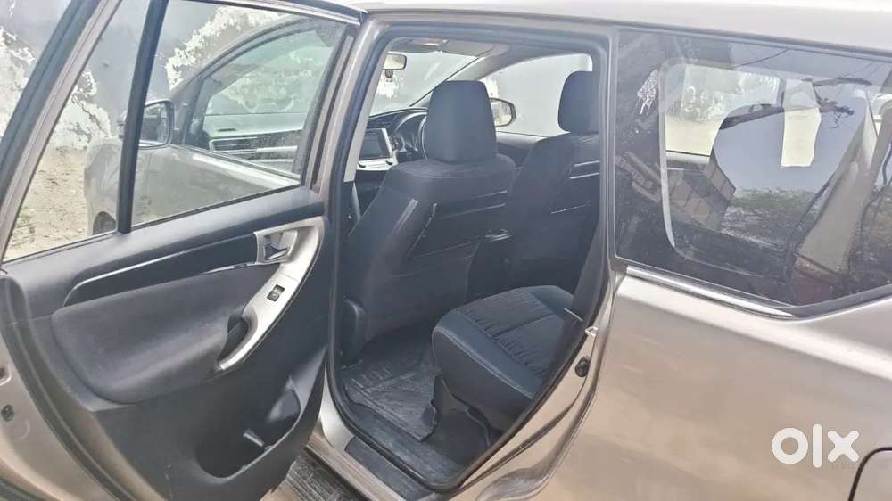 Toyota Innova Crysta Vx Mt 2018