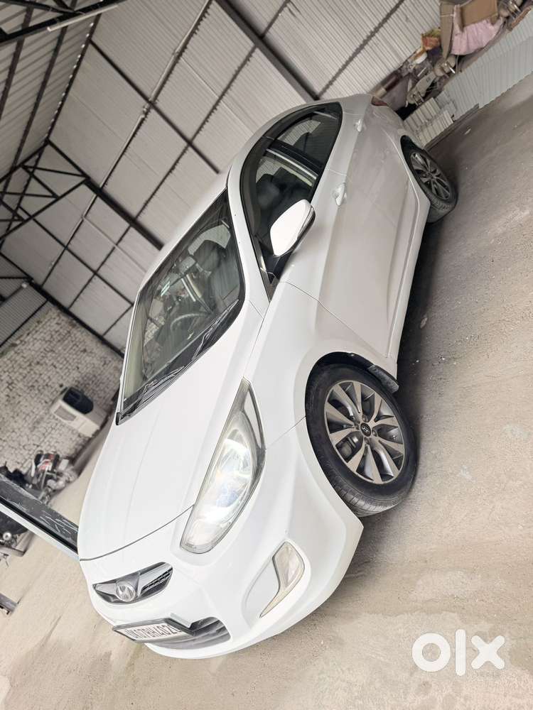 Hyundai Verna Crdi 1.6 Sx, 2015, Diesel