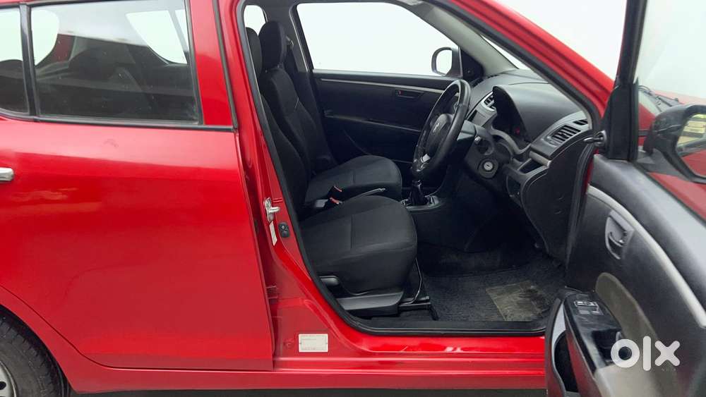 Maruti Suzuki Swift 1.2 Lxi (o), 2015, Petrol