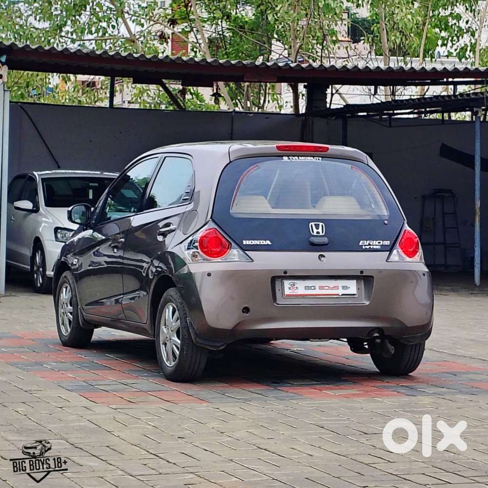 Honda Brio Vx (o) At, 2016, Petrol