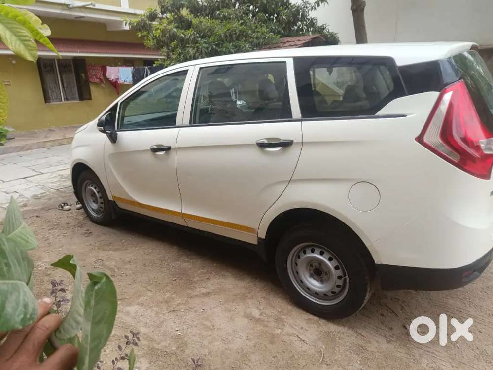Mahindra Marazzo 2019 Diesel 150000 Km Driven