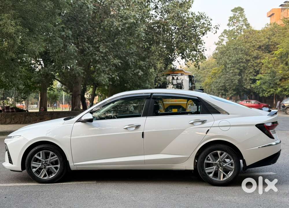 Hyundai Verna 1.5 Sx Ivt, 2025, Petrol