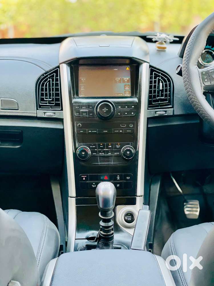 Mahindra Xuv500 W11 Option, 2019, Diesel