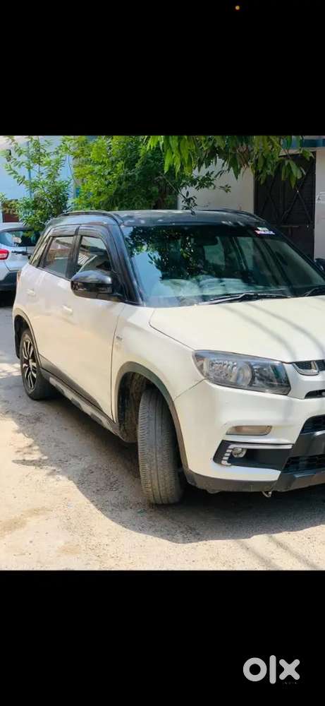 Maruti Suzuki Brezza 2017 Diesel Well Maintained