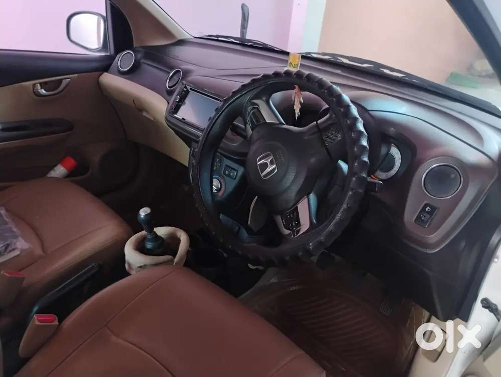 Honda Brio 2014 Petrol Well Maintained
