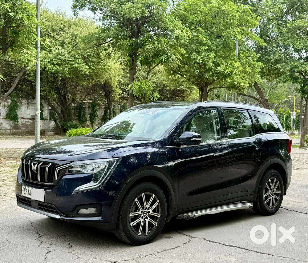 Mahindra Xuv700 2.0 Ax 7 Petrol At Str, 2022, Petrol