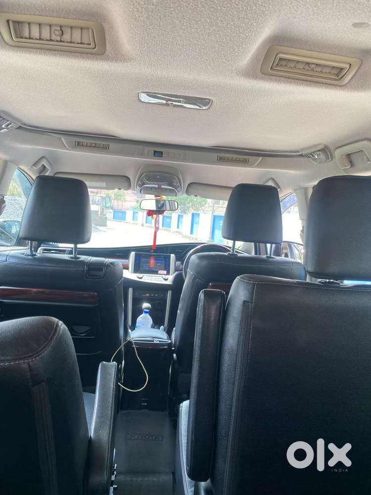 Toyota Innova Crysta 2.4 Z 7 Str, 2016, Diesel