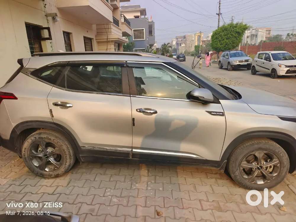 Kia New Seltos 2023 Petrol 23000 Km Driven