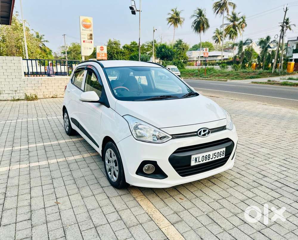 Hyundai Grand I10 Sportz 1.2 Kappa Vtvt, 2016, Petrol