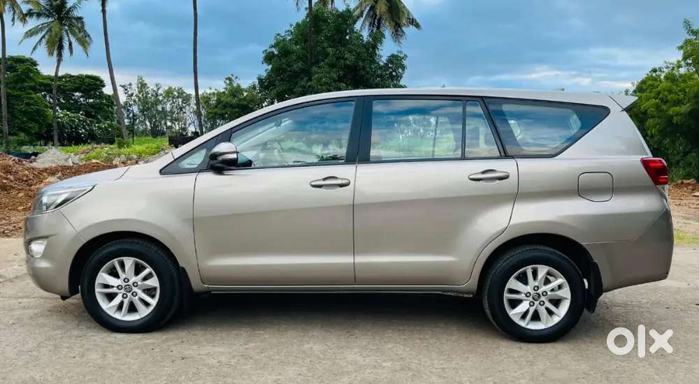 Toyota Innova Crysta 2017 Diesel Manual