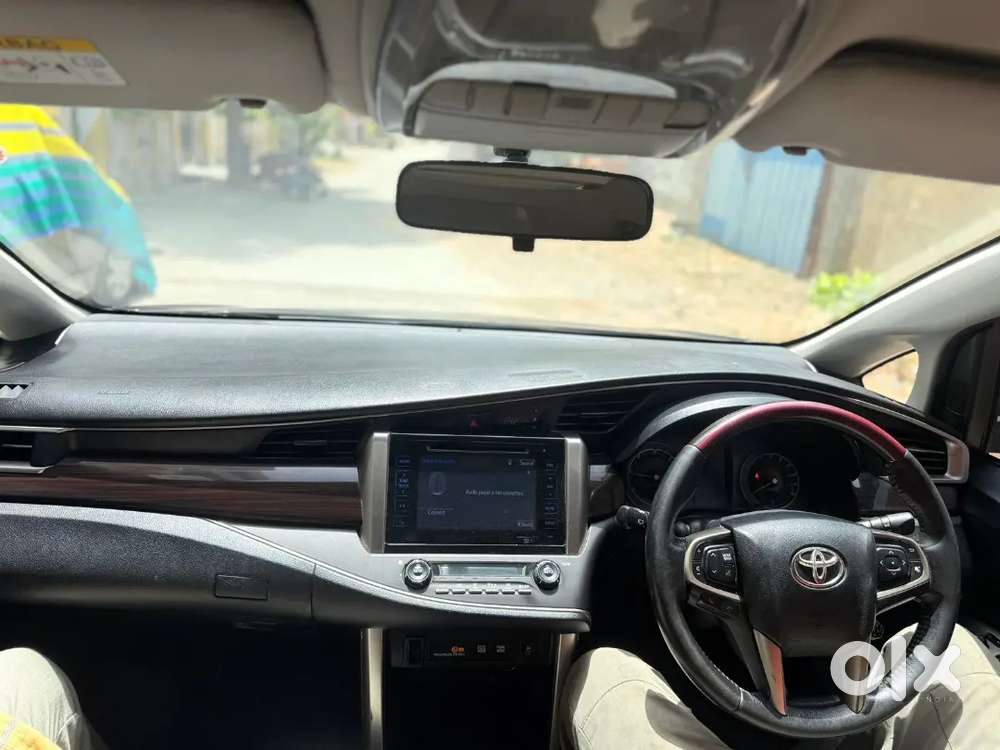 Toyota Innova Crysta 2018