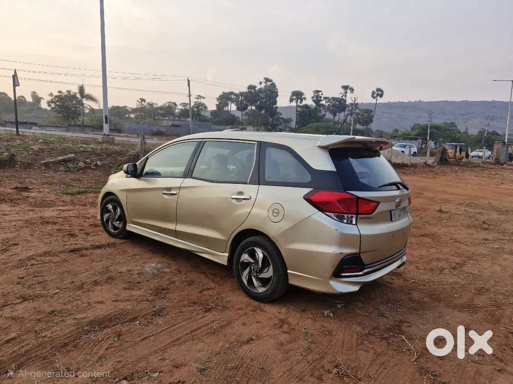 Honda Mobilio 2015 Diesel Well Maintained