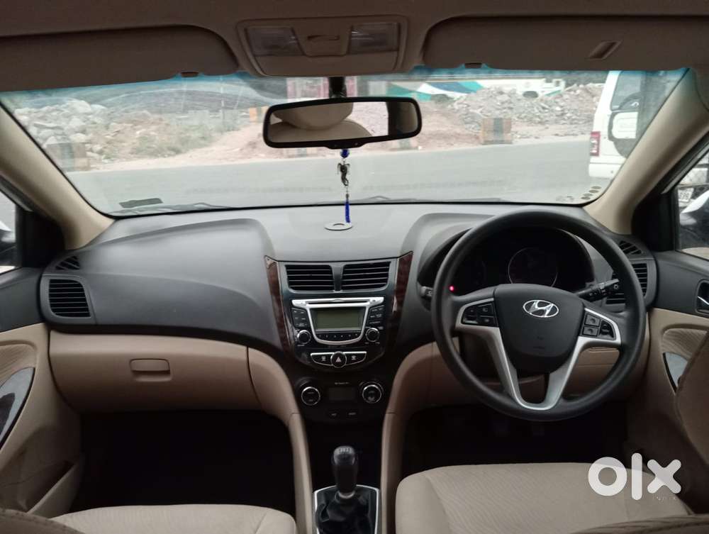 Hyundai Verna 1.6 Ex Vtvt, 2013, Petrol