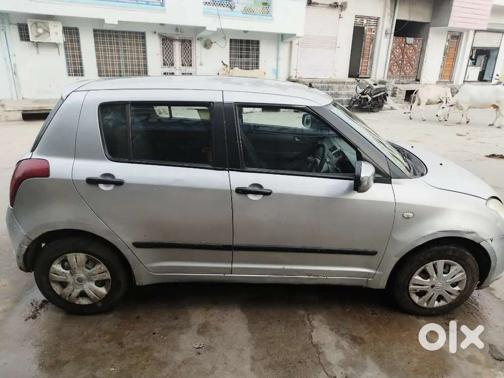 Swift Vdi Model 2005 Petrol + Cng , A. C On