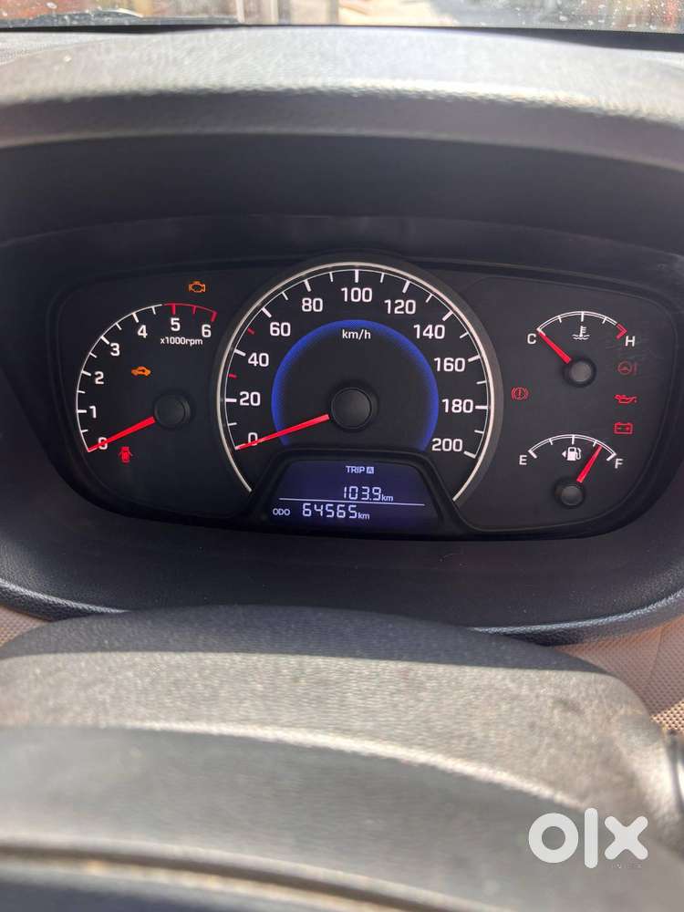 Hyundai Grand I10 2016 Diesel 64565 Km Driven