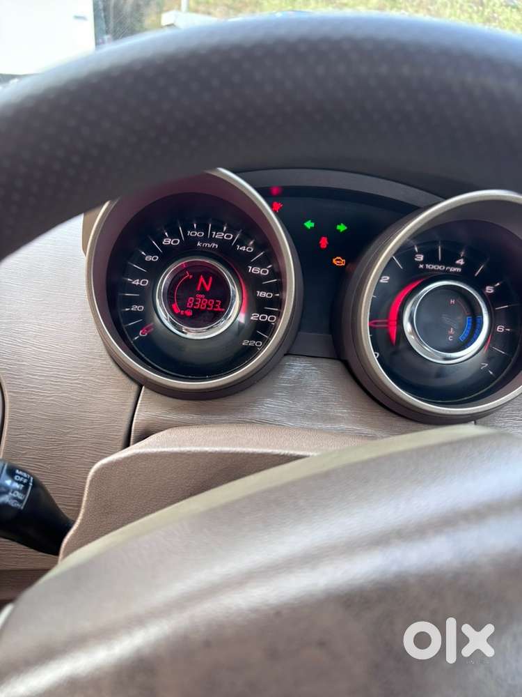 Mahindra Xuv500 2013 Diesel Well Maintained