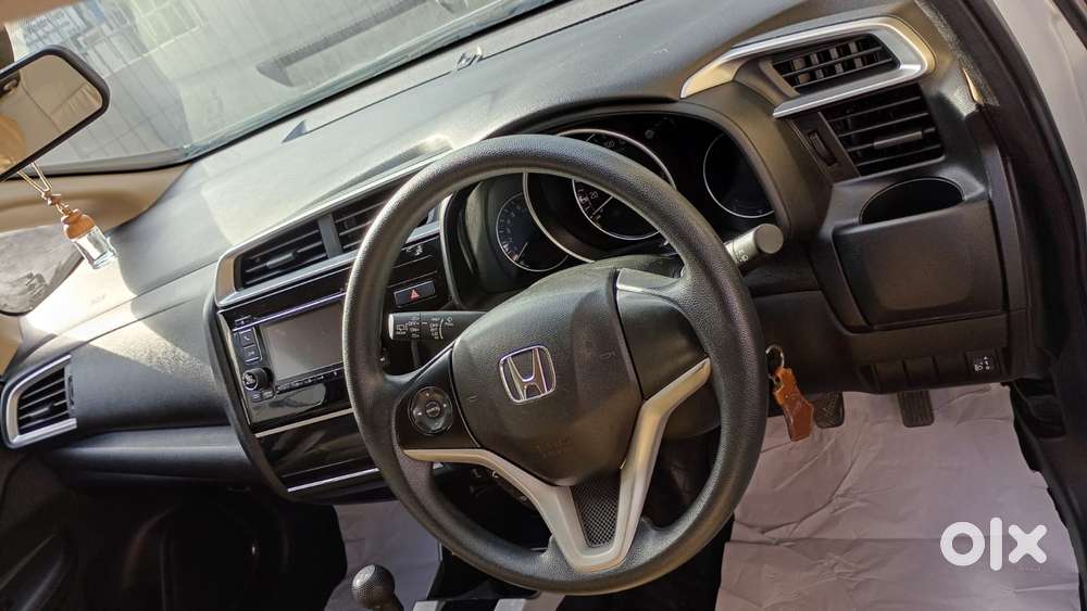 Honda Jazz V Mt Privilege, 2019, Petrol