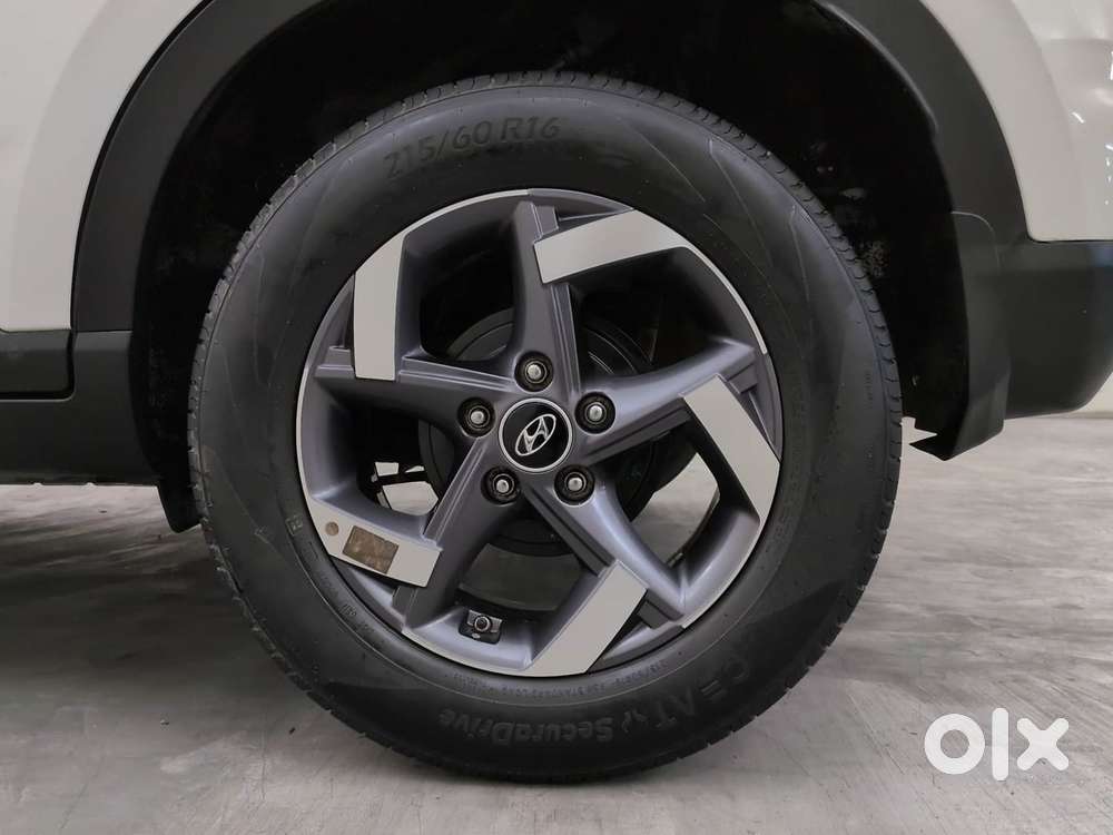 Hyundai Venue Sx Plus Turbo Dct, 2022, Petrol