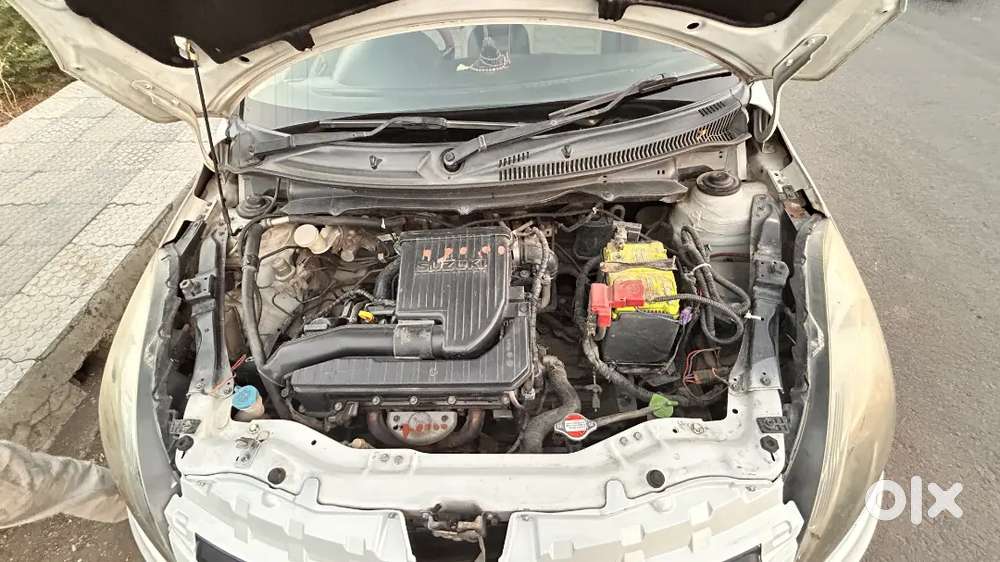 Maruti Suzuki Dzire 2015 Petrol Well Maintained