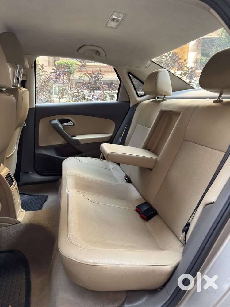 Volkswagen Vento 1.2 Highline Plus At 16 Alloy, 2018, Petrol