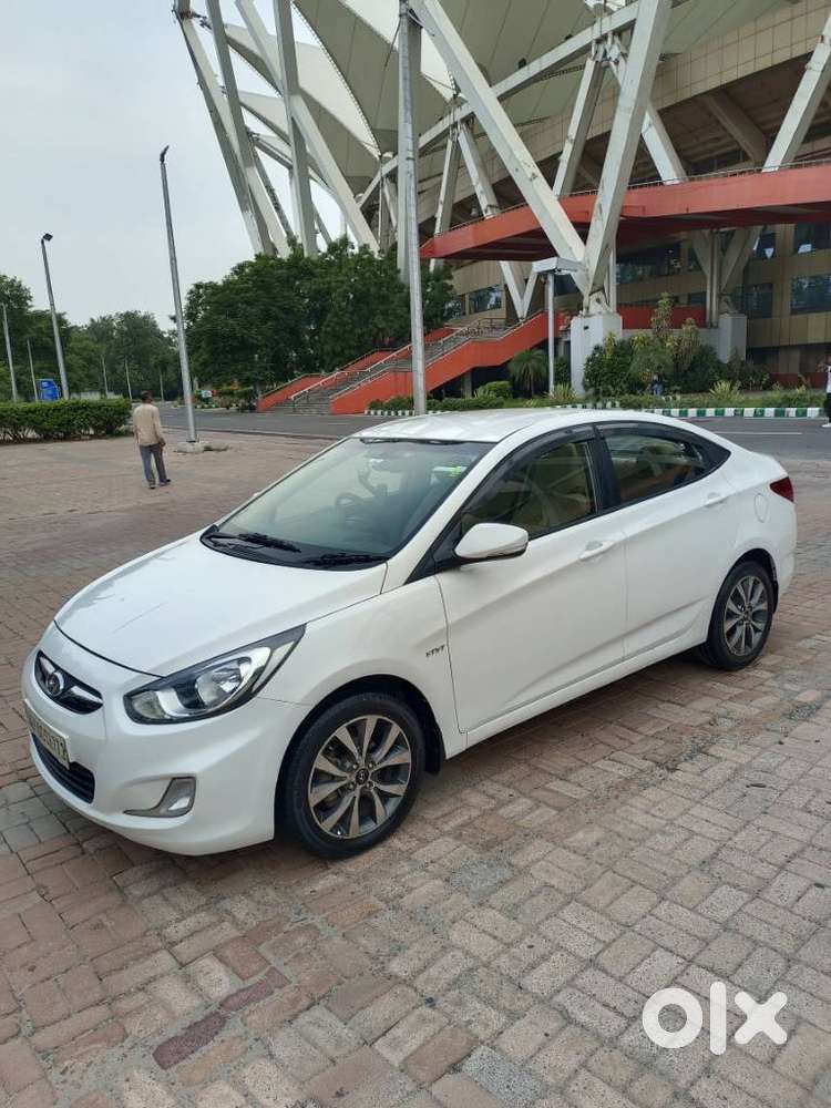 Hyundai Verna Vtvt 1.6 Sx, 2014, Petrol