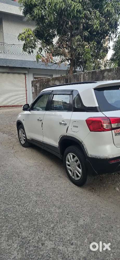 Maruti Suzuki Brezza 2017 Diesel 85000 Km Driven