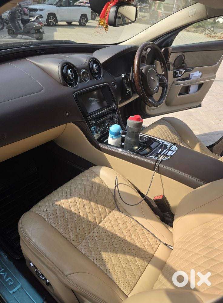 Jaguar Xj L 2.0 Petrol, 2017, Petrol