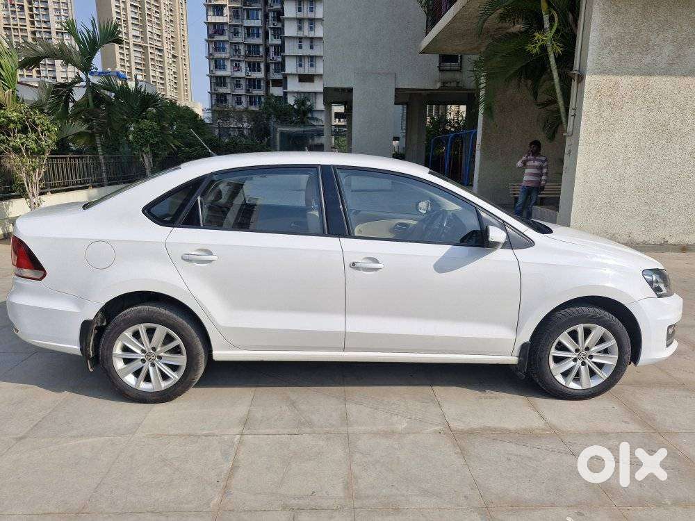 Volkswagen Vento 1.2 Tsi Highline At, 2016, Petrol