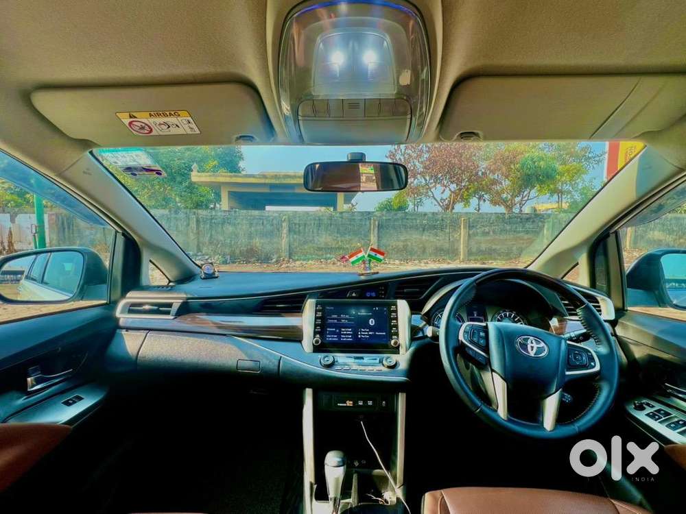 Toyota Innova Crysta 2022vip No Diesel Well Maintained