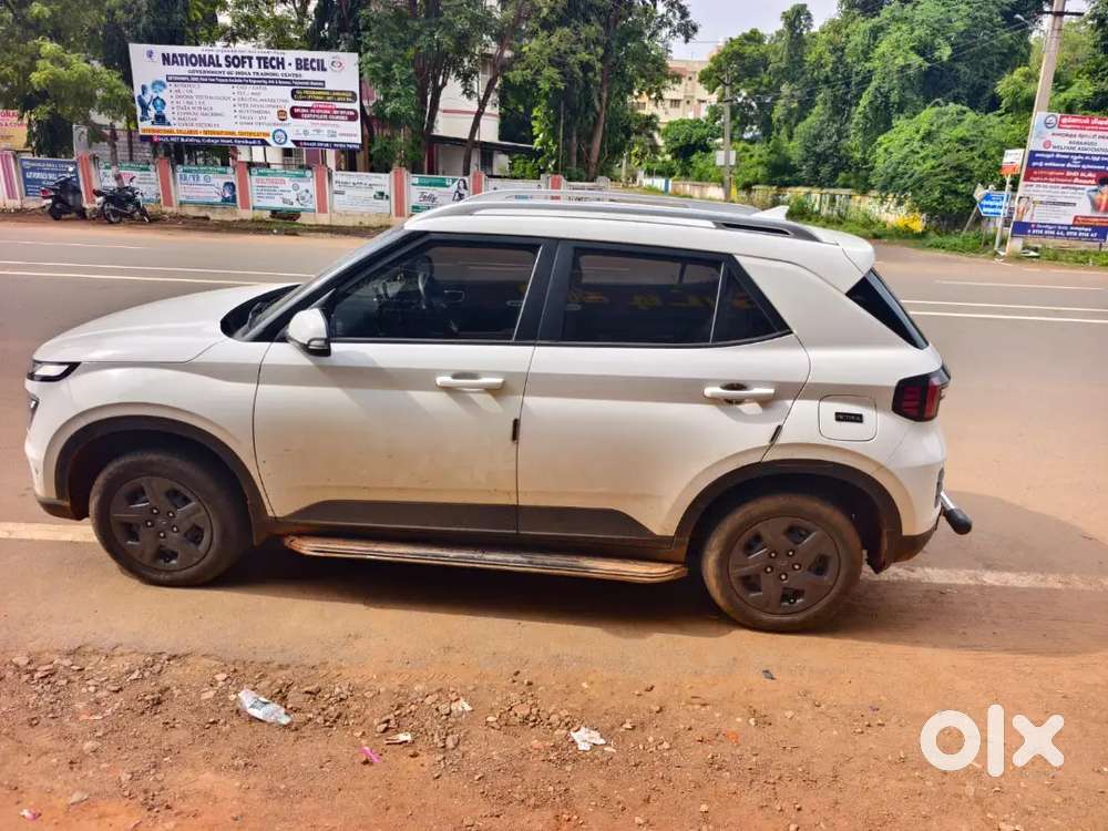 Hyundai Venue Kappa Mt Petrol 2024