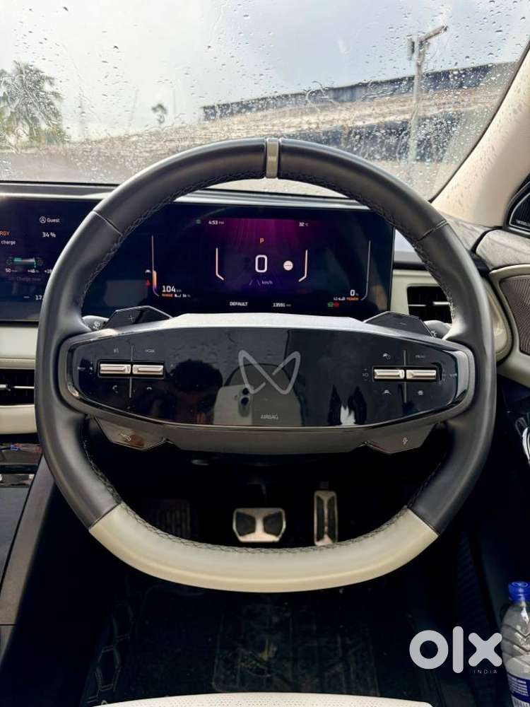 Mahindra Xev 9e Pack Three Select, 2025, Electric