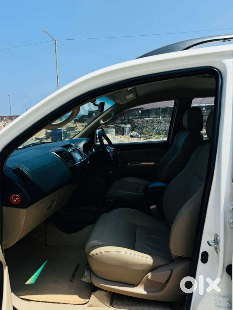 Toyota Fortuner 3.0 4x2 Mt, 2014, Diesel