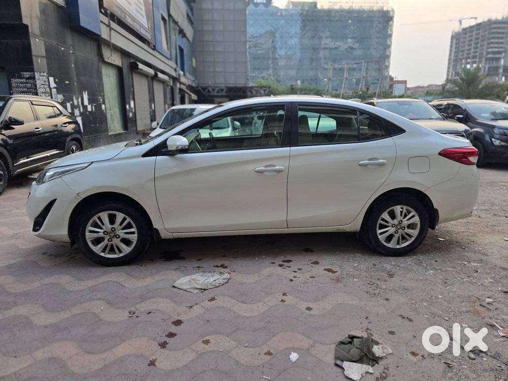 Toyota Yaris Vx Cvt, 2020, Cng & Hybrids