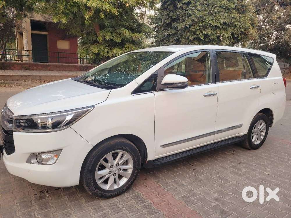 Toyota Innova Crysta 2.4 Vx Mt, 2020, Diesel