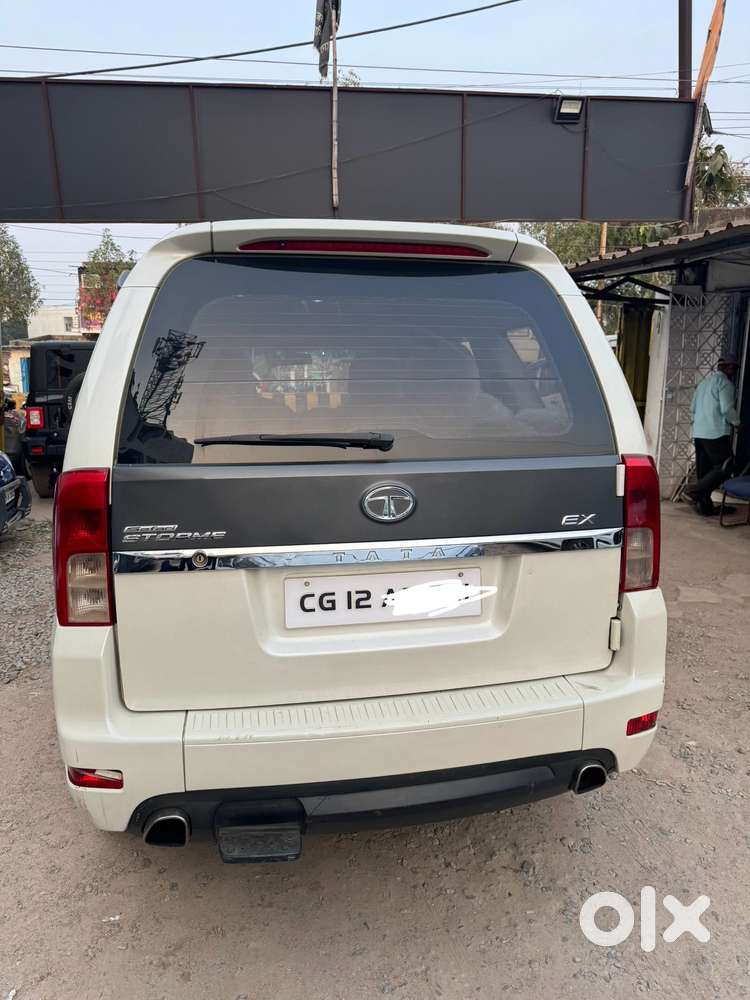 Tata Safari Storme