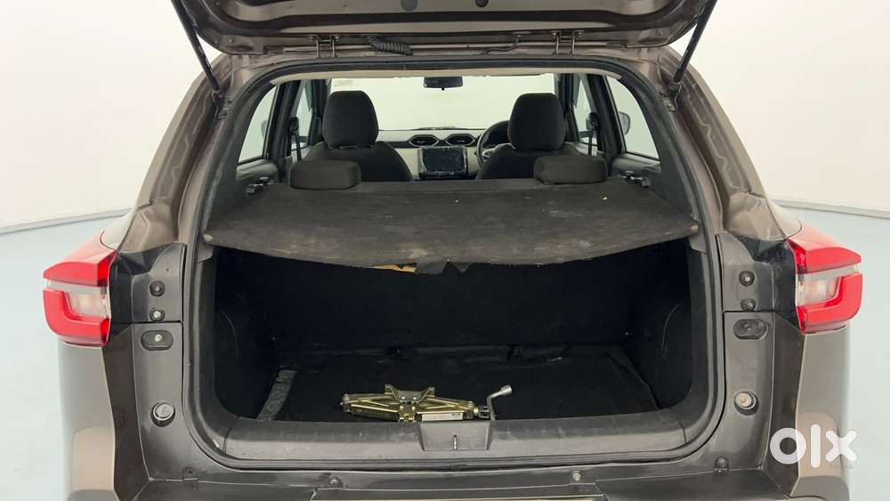 Nissan Magnite 1.0 Xl, 2023, Petrol