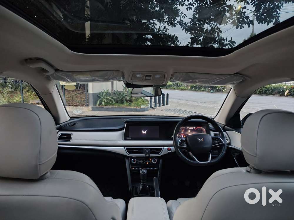 Mahindra Xuv700 2.2 Ax 7 Diesel Mt Str, 2023, Diesel