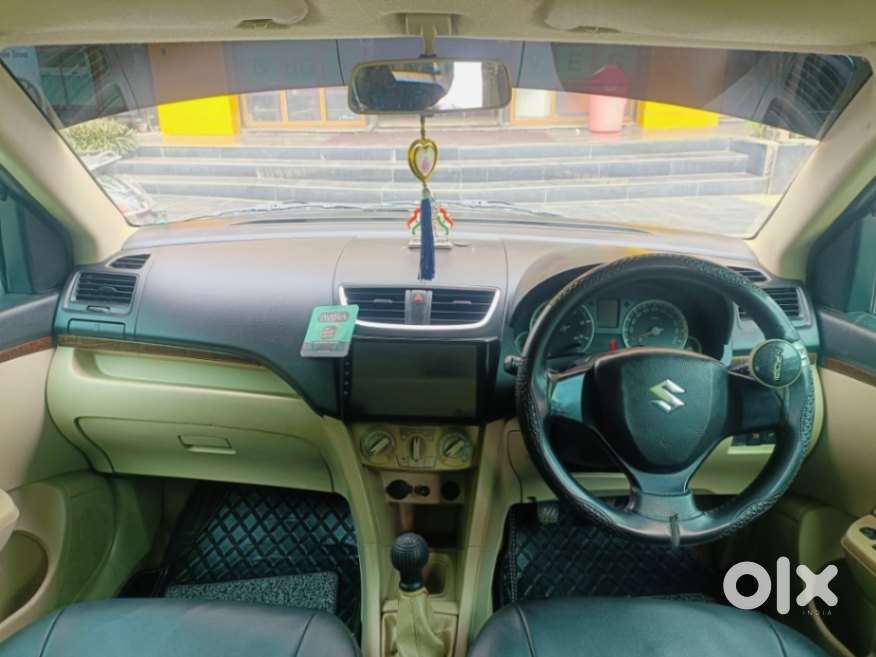 Maruti Suzuki Swift Dzire Vdi, 2015, Diesel