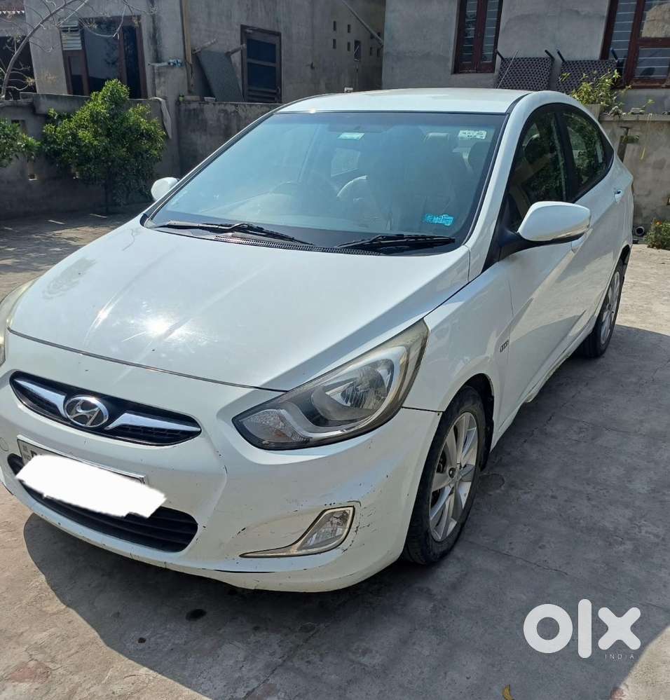 Hyundai Verna Fluidic 2012
