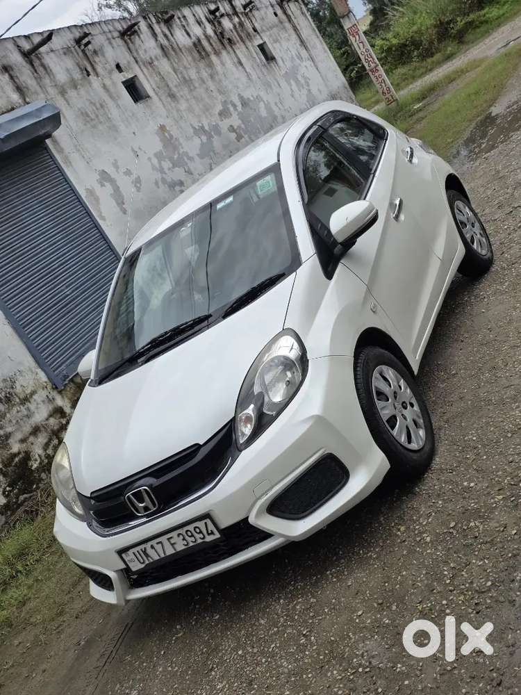 Honda Brio Smt
1st Owner 
Central Locking