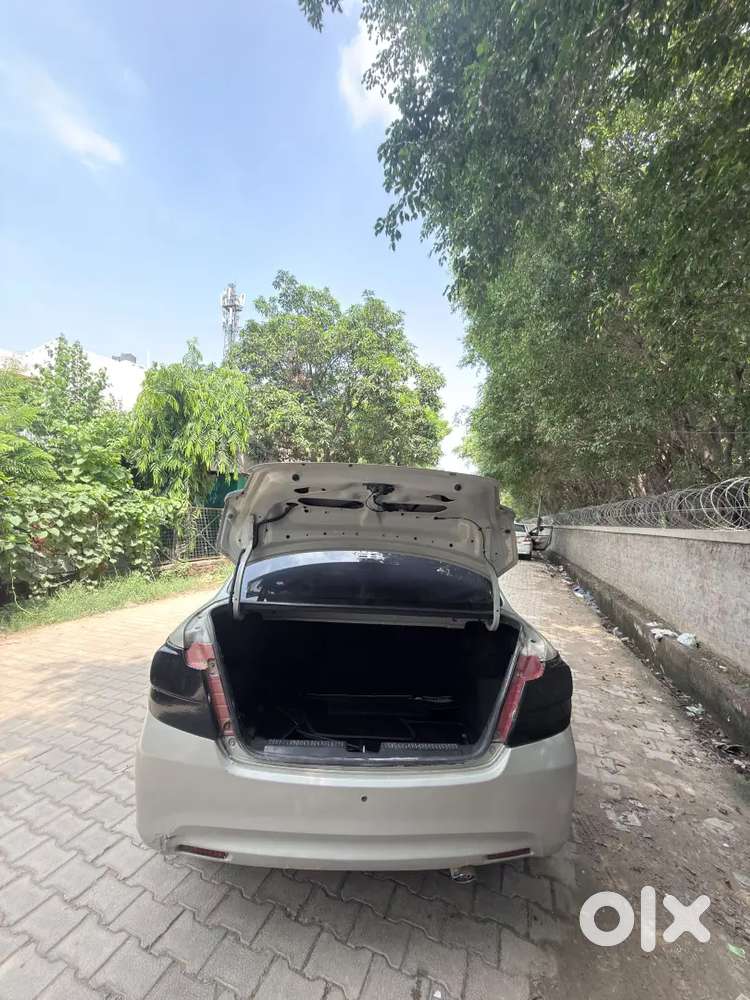 Maruti Suzuki Dzire 1.2 Vxi 2019